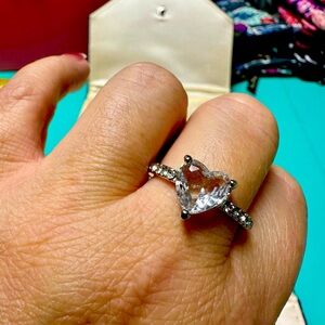 Stunning heart cubic zirconia and silver ring size 8.